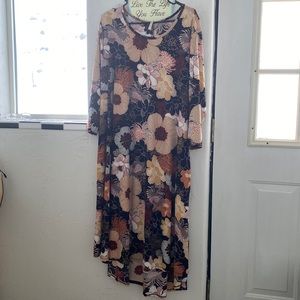 Plus Floral Mid-Length Dress - 3X